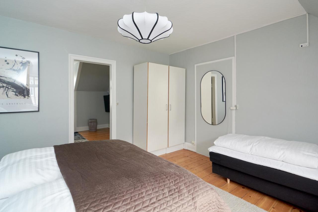 Stylish 5 Person In Vibrant Urban Area Apartamento Copenhague
