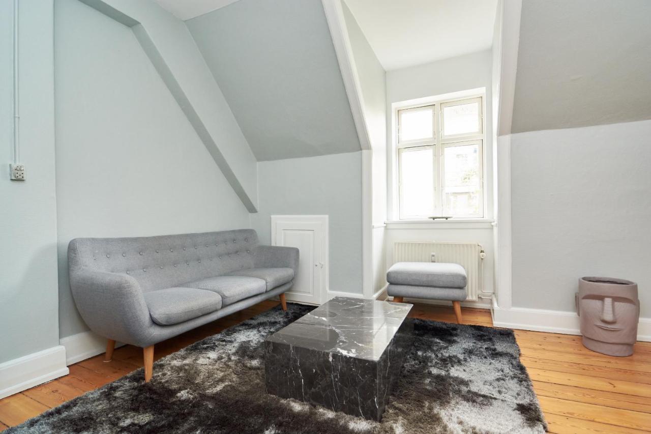 Apartamento Stylish 5 Person In Vibrant Urban Area